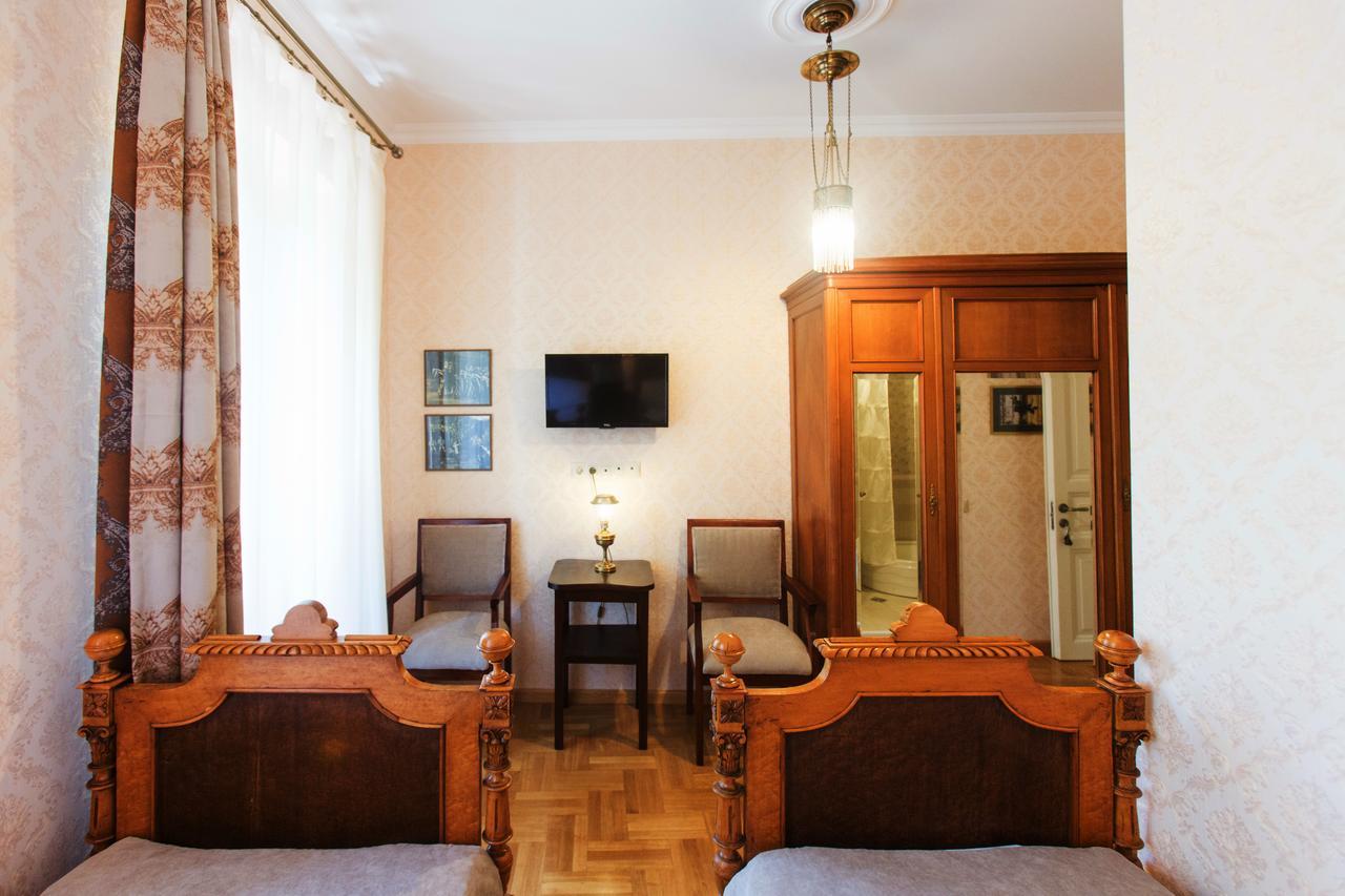 Bloom Boutique Hotel Tbilisi ภายนอก รูปภาพ