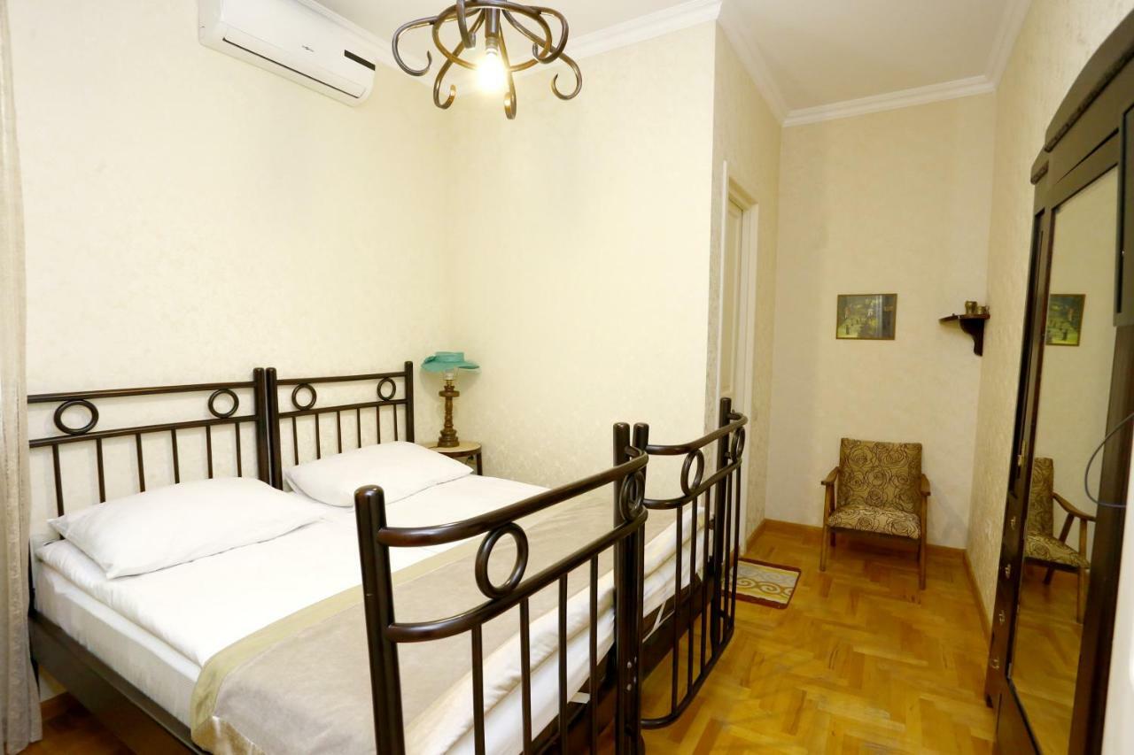 Bloom Boutique Hotel Tbilisi ภายนอก รูปภาพ