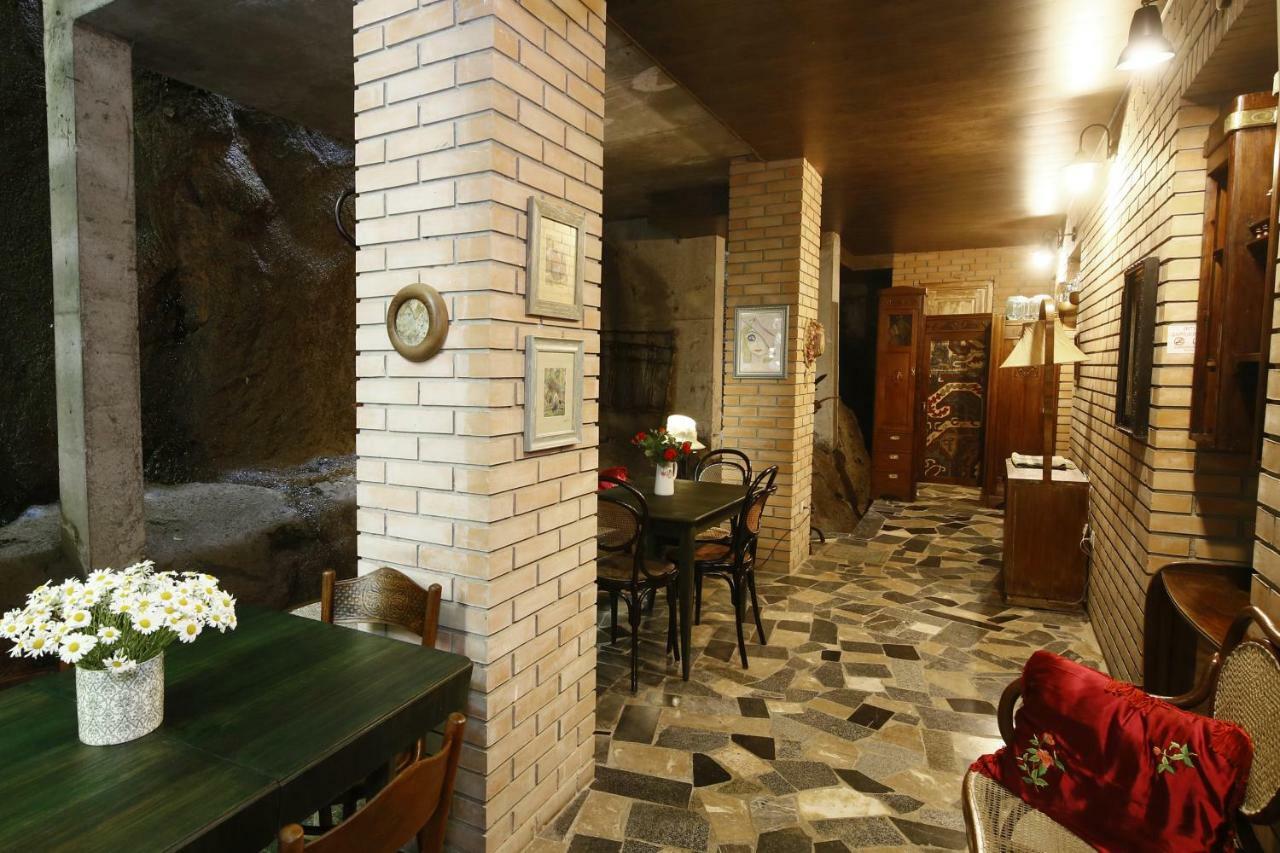 Bloom Boutique Hotel Tbilisi ภายนอก รูปภาพ