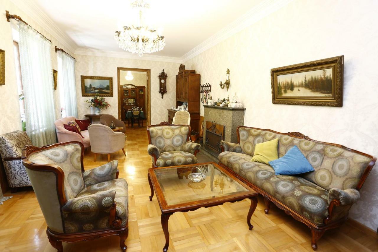 Bloom Boutique Hotel Tbilisi ภายนอก รูปภาพ